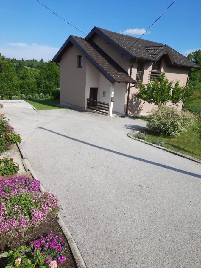 Guest House Tena Slunj Zewnętrze zdjęcie